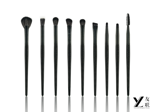 New Arrivals | Sleek Brushed Black Makeup Brush Set