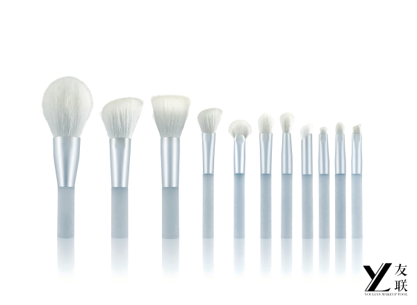New Arrivals | Blue mini Makeup Brush Set