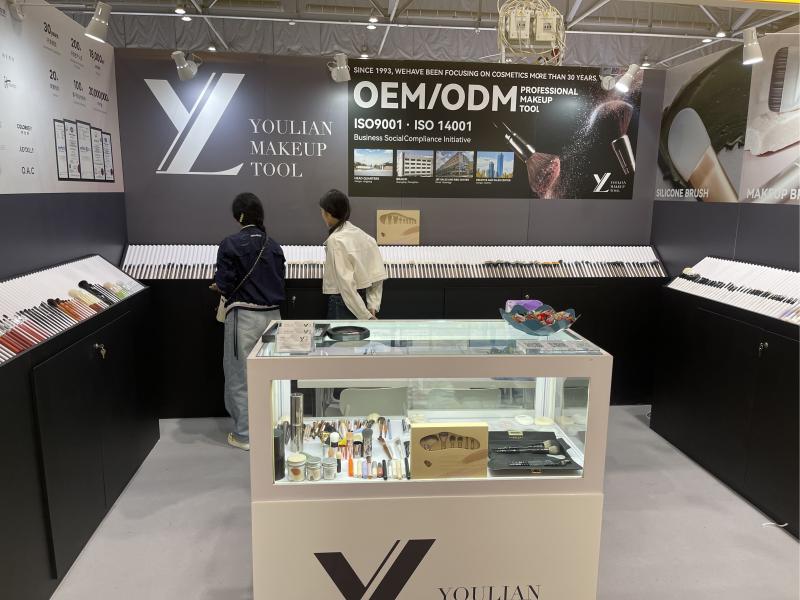 YOLY Shines in Hong Kong! 2025 COSMOPACK ASIA Concludes Successfully